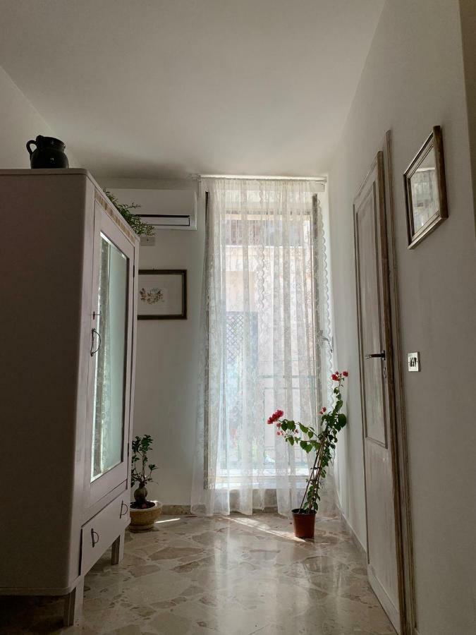 Fiori Catene Tra Le Torri Apartment Conversano